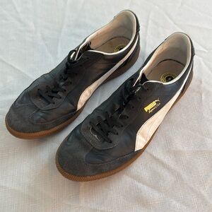 Puma Super Liga black suede sneakers size US9